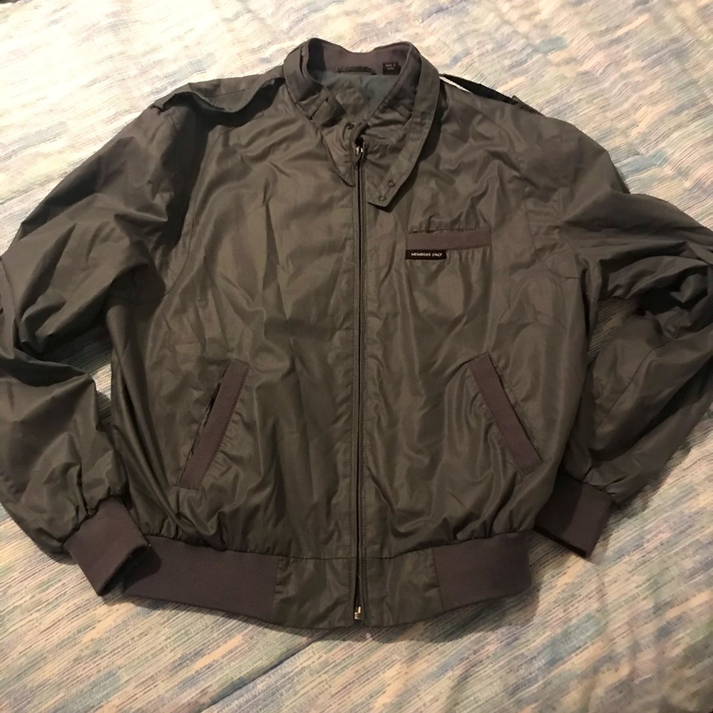 Vintage Members Only men’s jacket